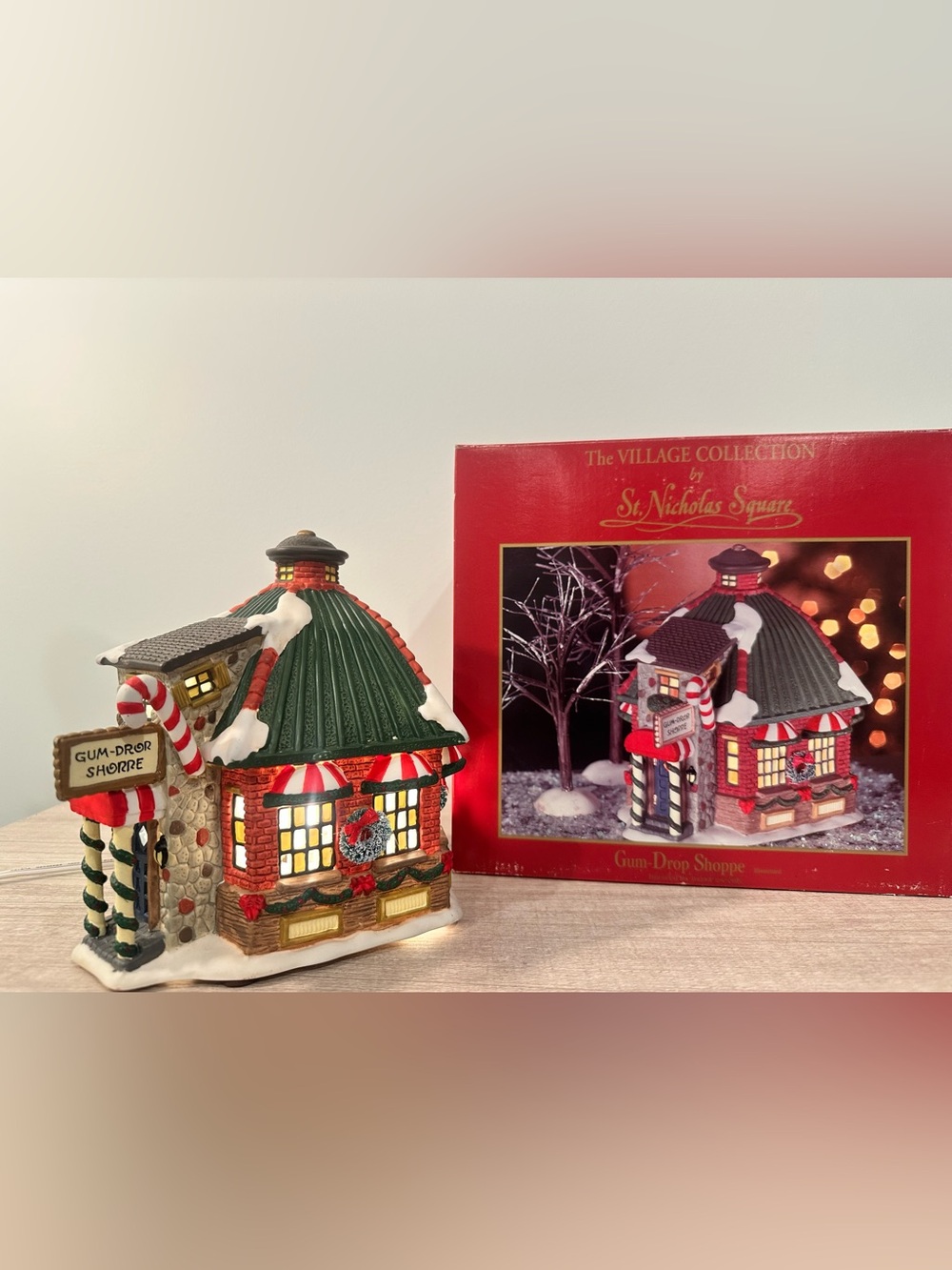 St. Nicholas Square Village - Gum-Drop Shoppe